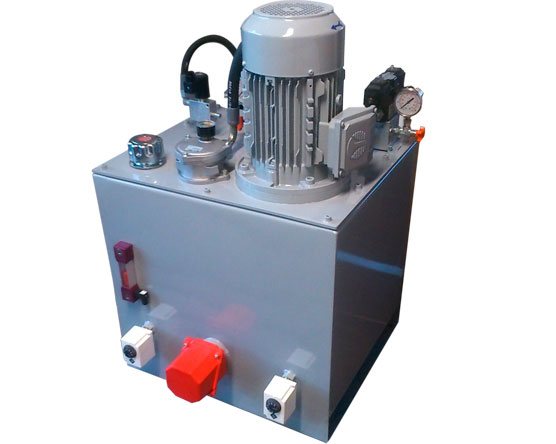 Centrale hydraulique réalisée en atelier